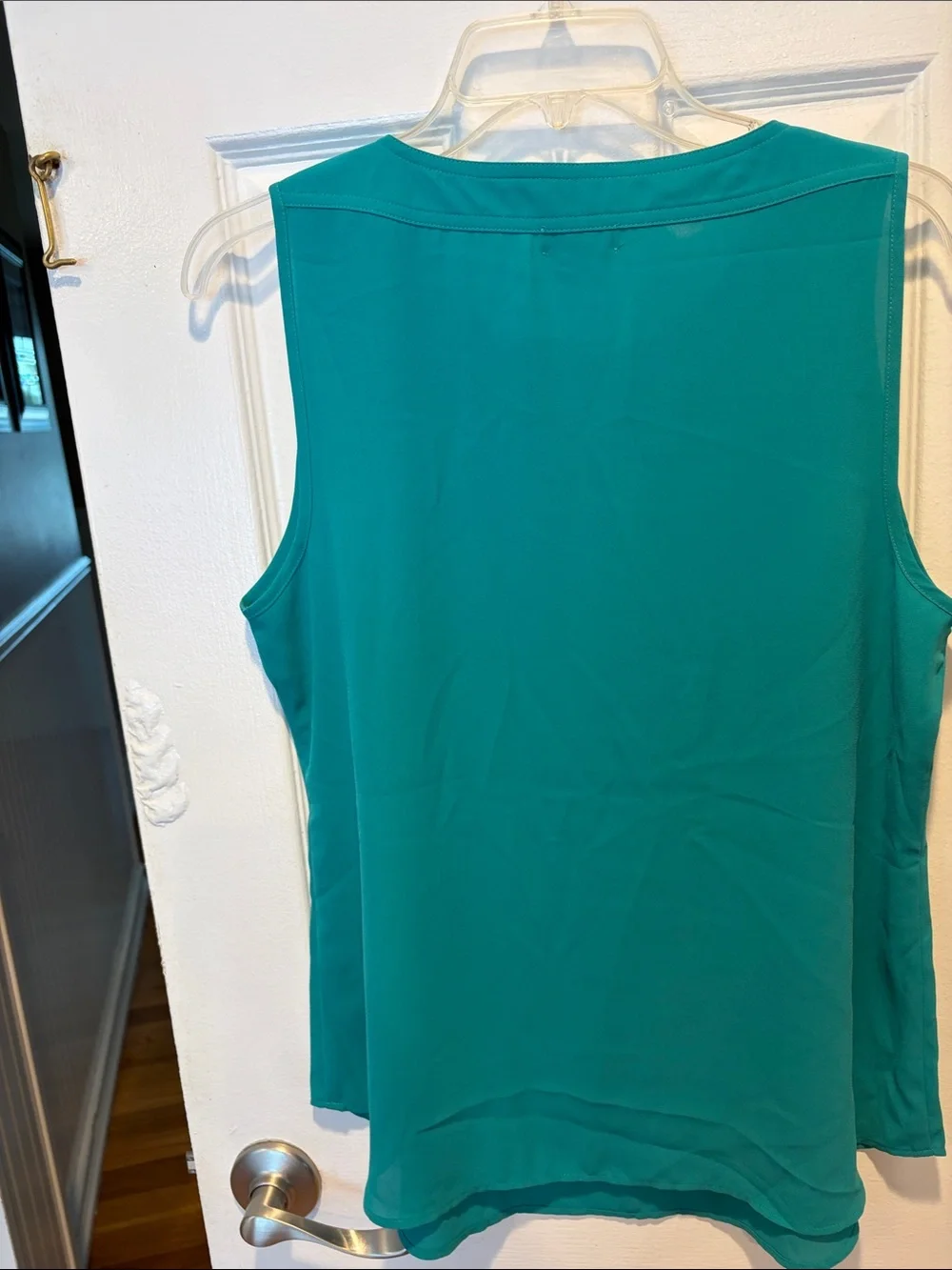 Van Heusen Teal Sleeveless Pleat-Front Tank - Picture 3 of 3